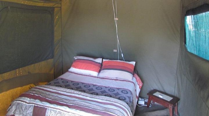 Skulpieskraal Tented Lodge and Rooi Spinnekop Restaurant