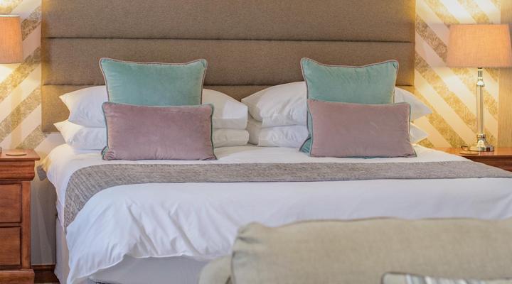 Monkey Thorn Guest Lodge