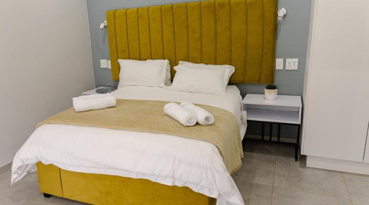 Charlottesville Farm Lodge