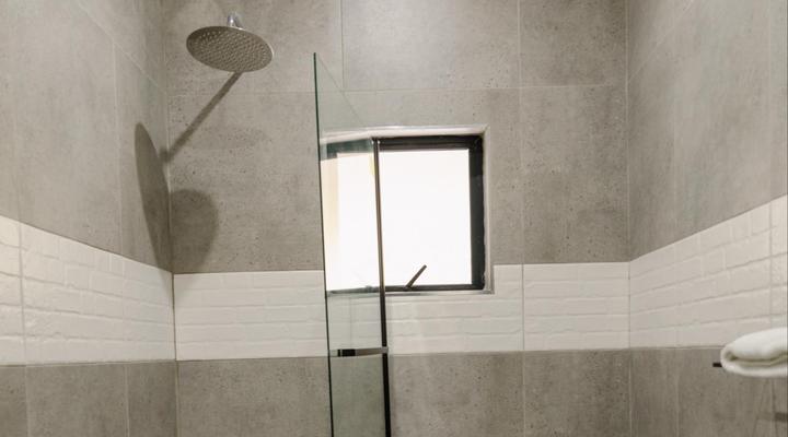 Charlottesville Farm Lodge