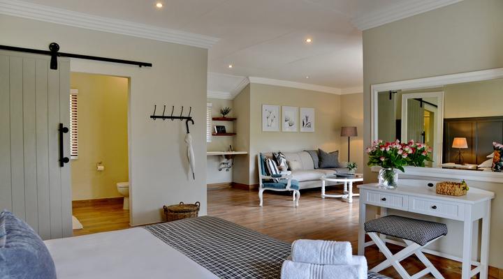 Thanda Manzi Country Hotel