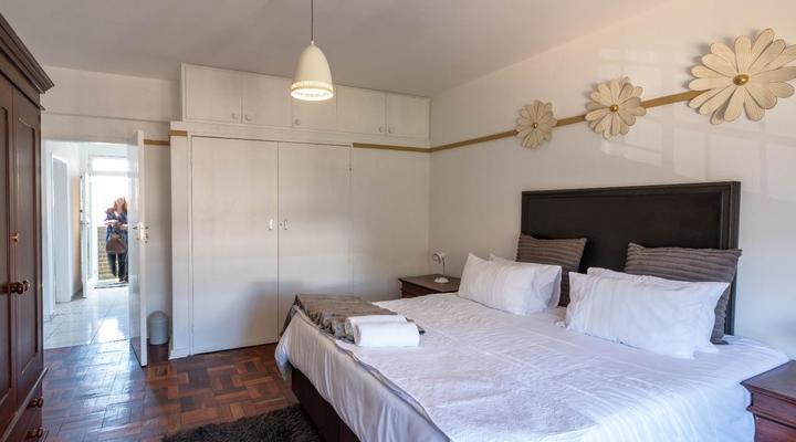 Lovely Linden Apartment