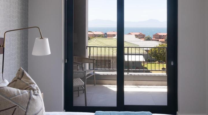 201 & 210 Mossel Cove