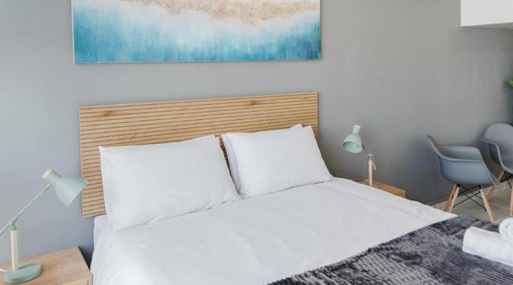 St Tropez Beachfront 108 @ Strand