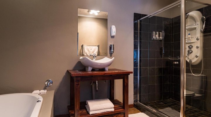 About Guest Lodge