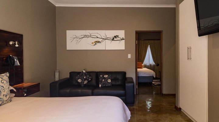 About Guest Lodge