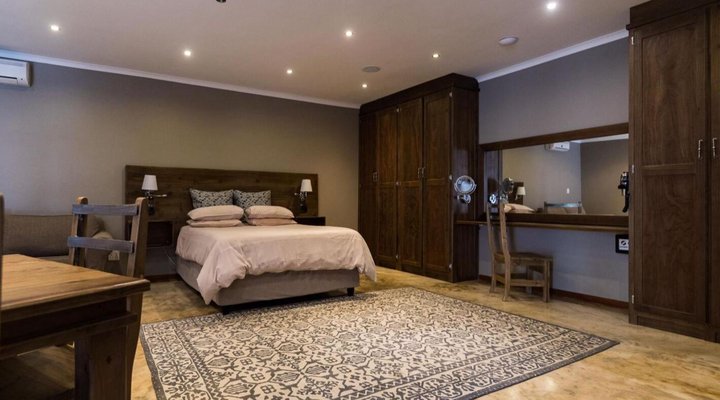 About Guest Lodge