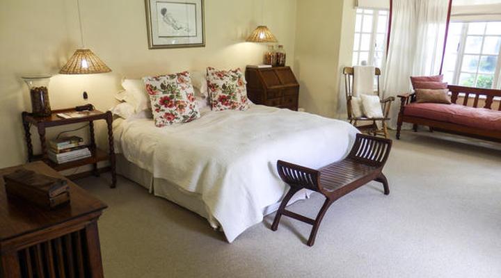 Pin Oaks Bed and Breakfast