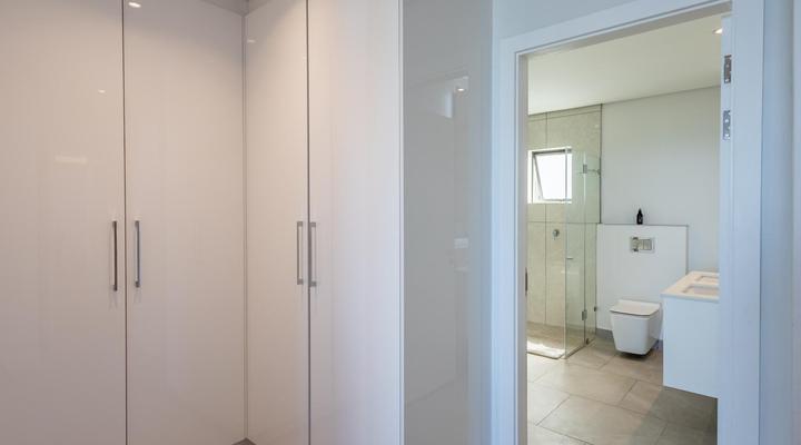 Plett Quarter Apartments -Lion Roars Hotels & Lodges