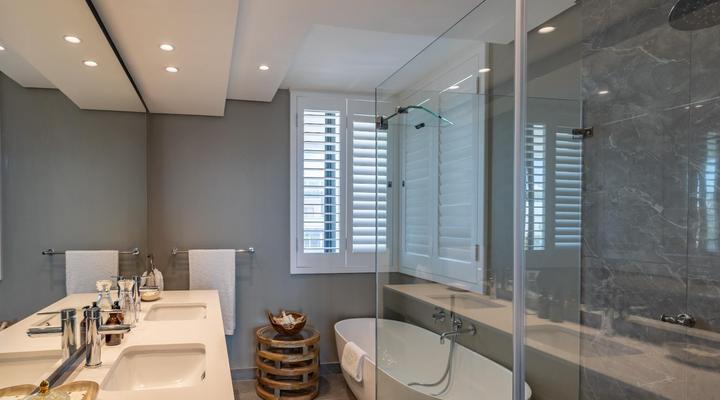 Plett Quarter Apartments -Lion Roars Hotels & Lodges