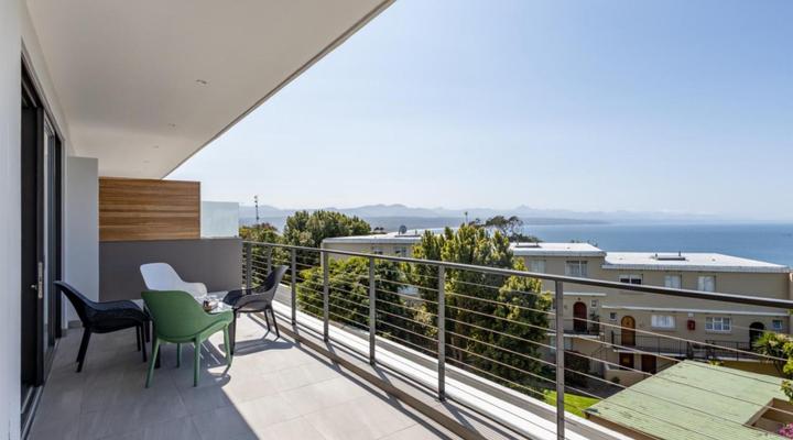 Plett Quarter Apartments -Lion Roars Hotels & Lodges