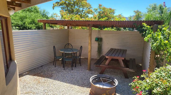 Kleinplasie Guesthouse