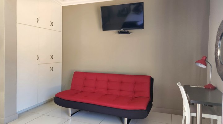 Green Kalahari Guesthouse