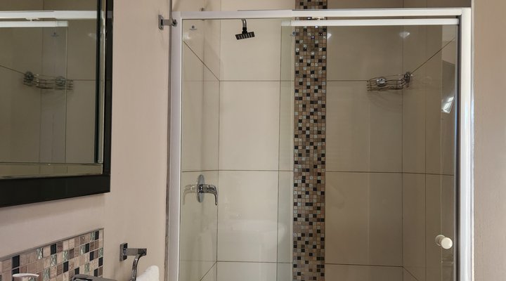 Green Kalahari Guesthouse