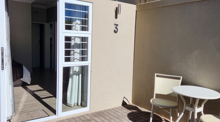 Green Kalahari Guesthouse