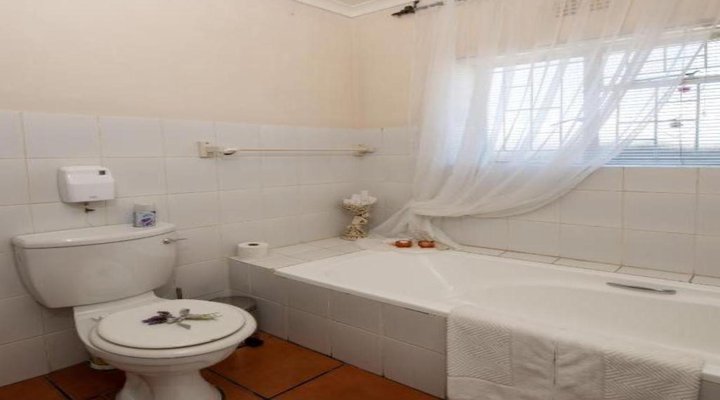 Montagu Four Seasons