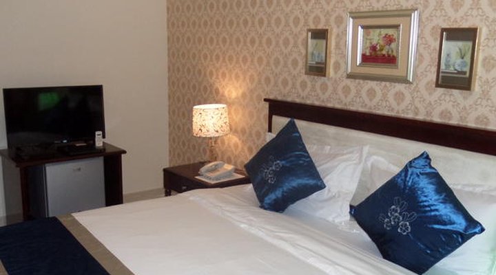 RightGate Hotel