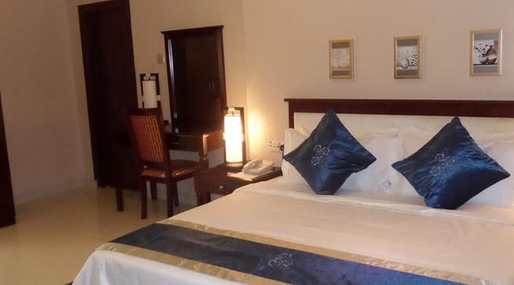 RightGate Hotel