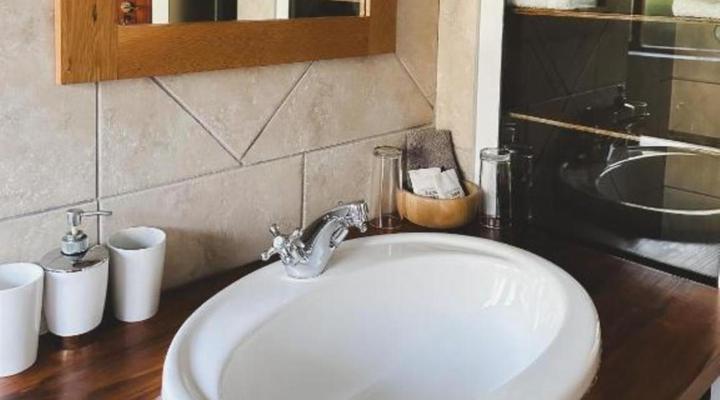 Assegaaibosch Country Lodge