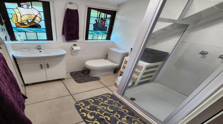 Port Royale Shelly Beach Guest House