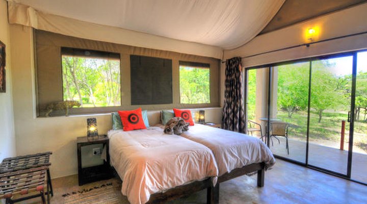 Cheetah Paw Eco Lodge