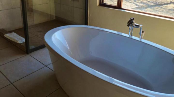 Phakela Private Game Lodge