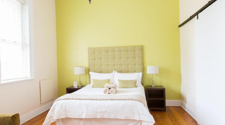 6 on Scott Guesthouse