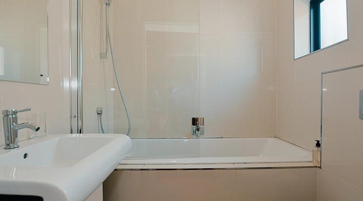 Albatross Guest House