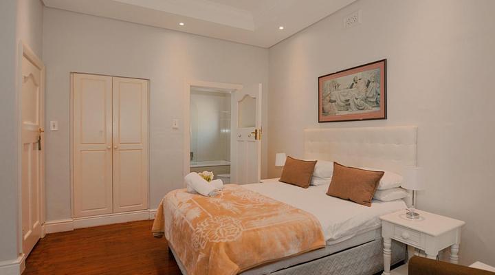 Albatross Guest House