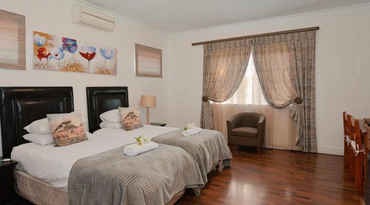 Albatross Guest House