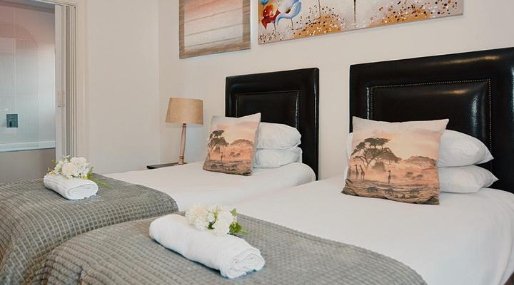 Albatross Guest House