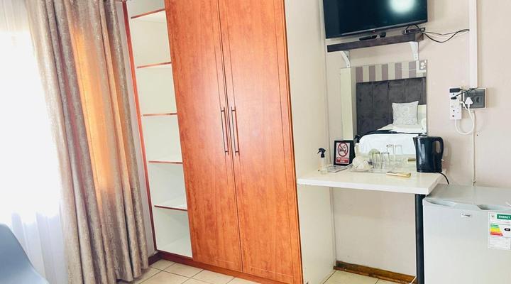 Plein on Suid Guesthouse