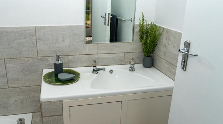 Vrugtegeur Guest Farms