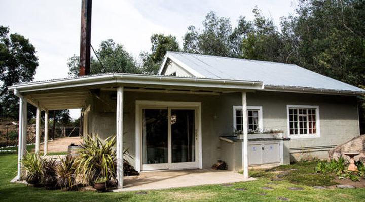 Cleopatra Mountain Farmhouse