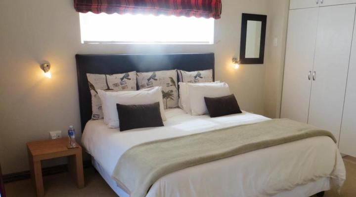 Harvest Weavers Hotel