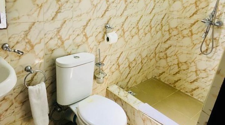 Le Paris Continental Hotel