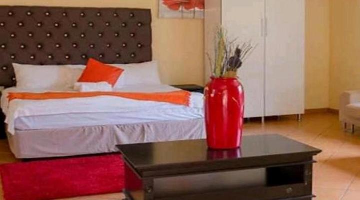 Tshinakie Guesthouse