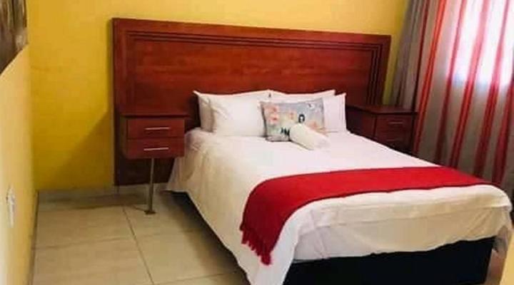 Tshinakie Family Resort Makgeng