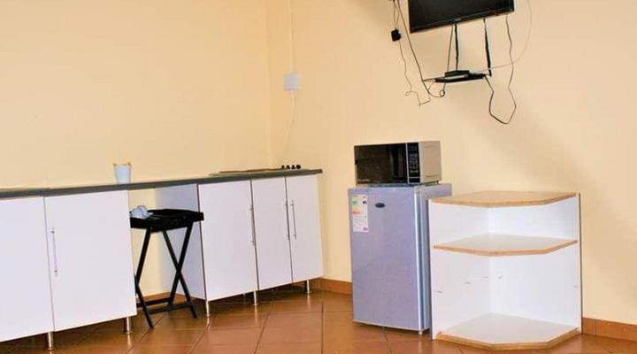 Tshinakie Family Resort Muhuyu