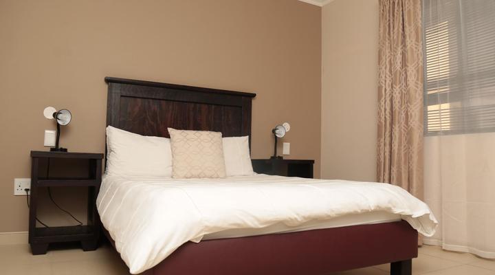 La Coastal Guesthouse