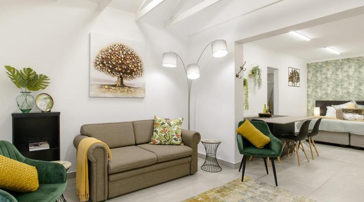 28 on Belmont self-catering Studio