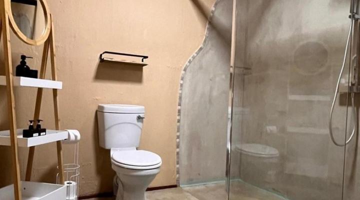 Croc's Nest Bush Lodge