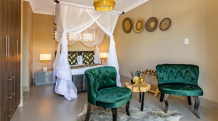 Ingwenkala Luxury Safari Lodge