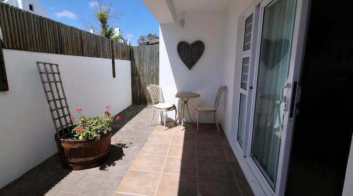 Baywatch Guest House