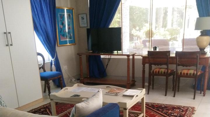 Bed and Breakfast on Melrose