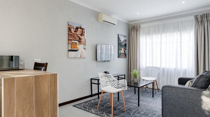 Point R40 Lodge - Conference, Self Catering & Spa