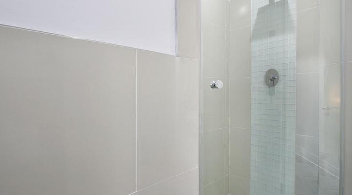 Eden on the Bay 231 by HostAgents