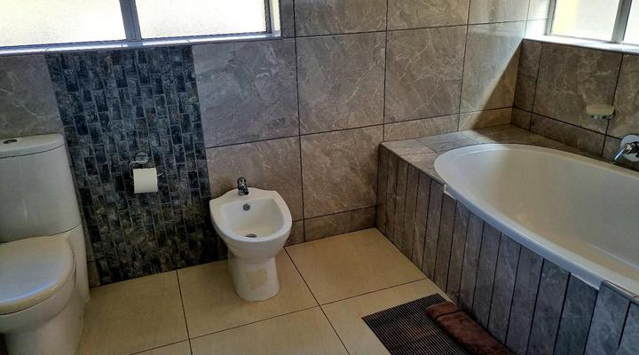 Chios Place at WestCoastLife