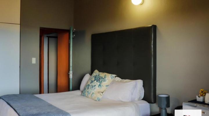 Wild Medlar Accommodation & Venue