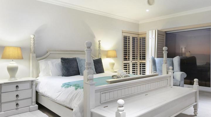 Tenos On Calypso 12 by HostAgents